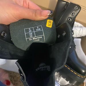 Dr. Martens: *BRAND NEW*